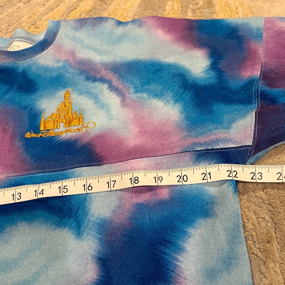Walt Disney World 50th Anniversary size S Grand Finale Spirit jersey EUC - Picture 9 of 11